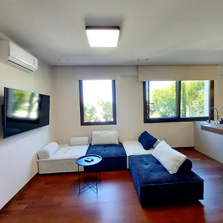 Ianos Living Spaces - 01 Appartement *