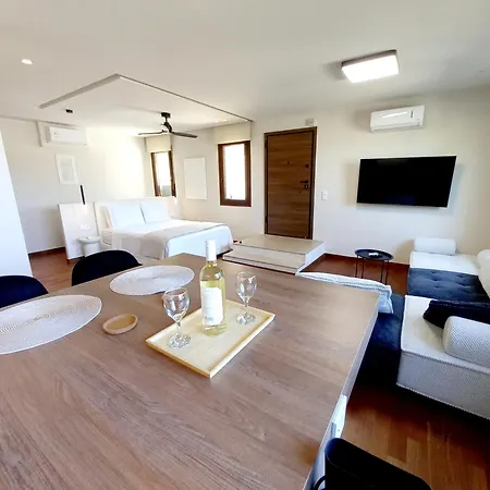 Ianos Living Spaces - 01 Apartment Korinth