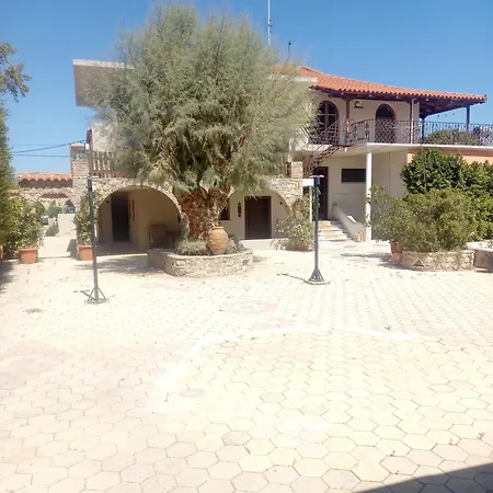 Apartment Ianos Living Spaces - 01 *