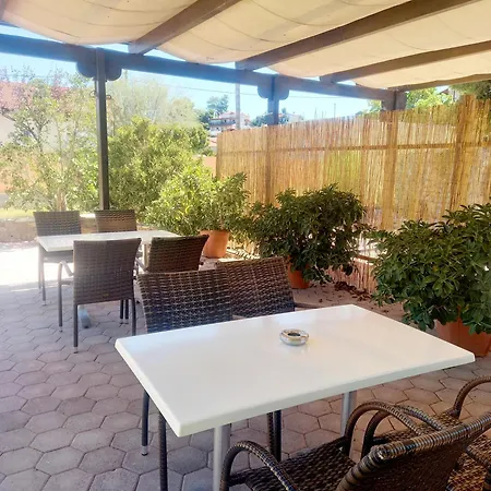 Ianos Living Spaces - 01