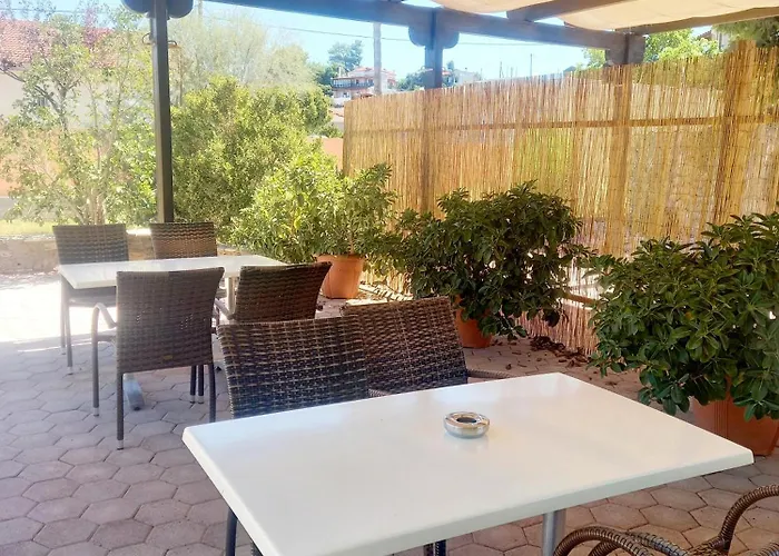 Ianos Living Spaces - 01